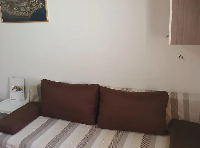 Adam Appartamento Primošten